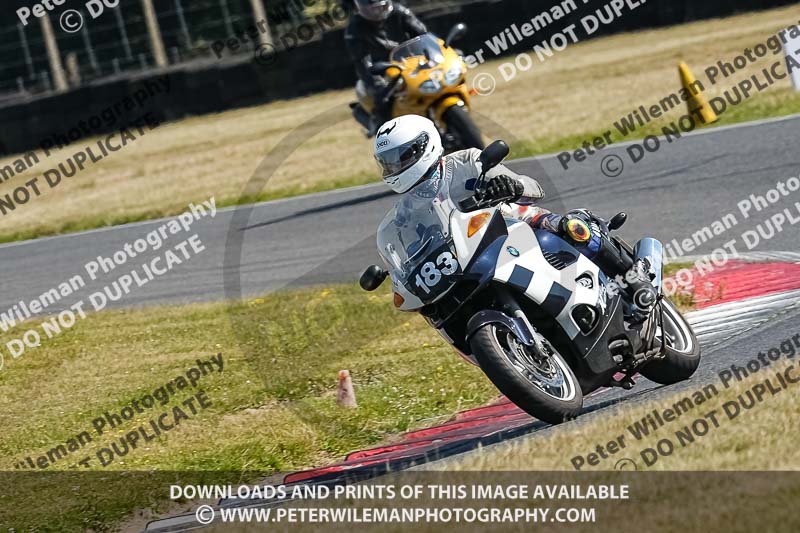 cadwell park;cadwell park photographs;cadwell trackday photographs;enduro digital images;event digital images;eventdigitalimages;peter wileman photography;racing digital images;trackday digital images;trackday photos